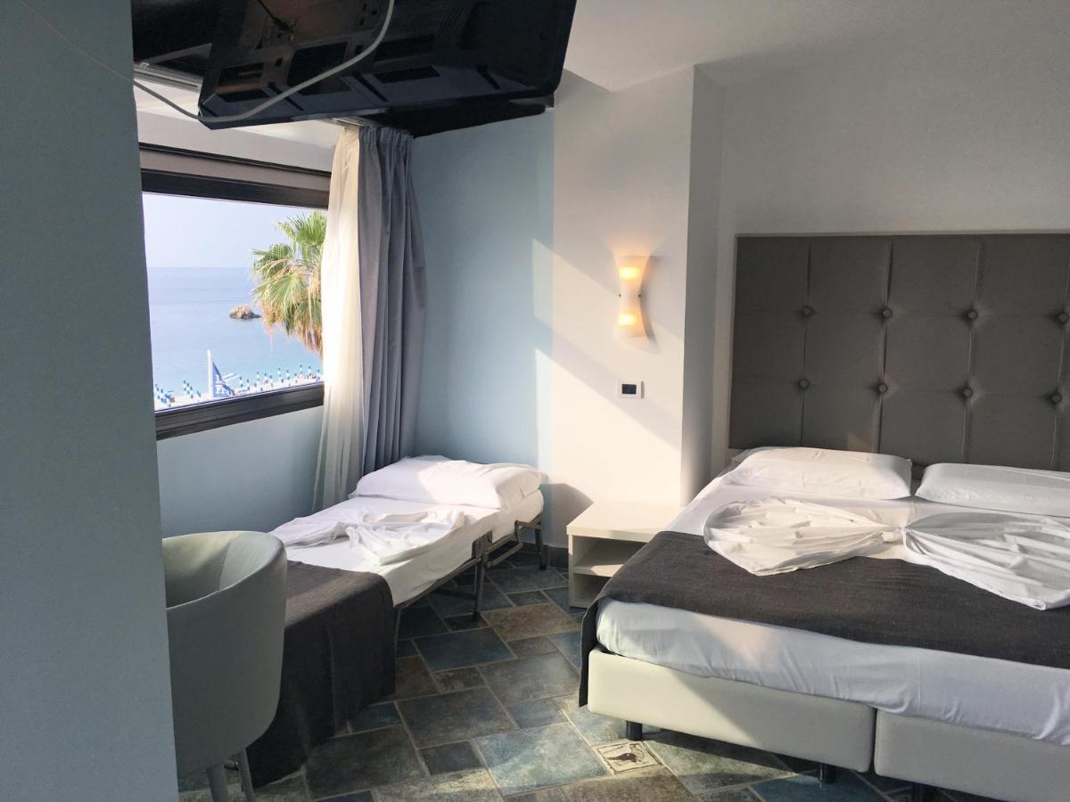 Bed and Breakfast Bb Oasis Scilla Exterior foto